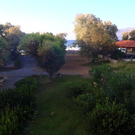 Rooms Leonidas Kíssamos Екстериор снимка