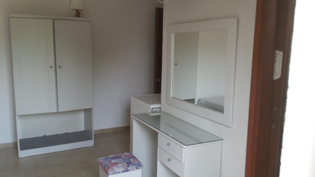 Rooms Leonidas Kíssamos Екстериор снимка