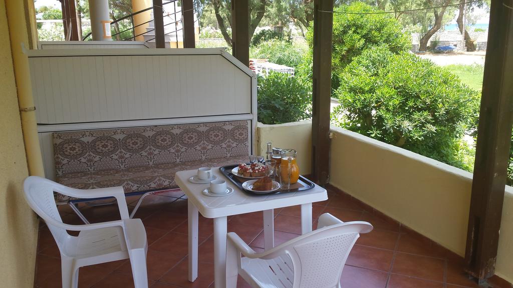 Rooms Leonidas Kíssamos Екстериор снимка
