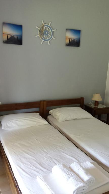 Rooms Leonidas Kíssamos Екстериор снимка
